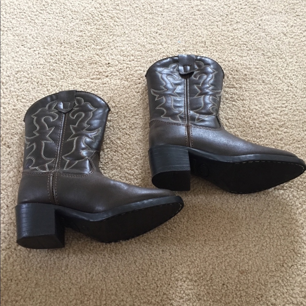 Faded glory. Brown western boots. Girl. Size 11.